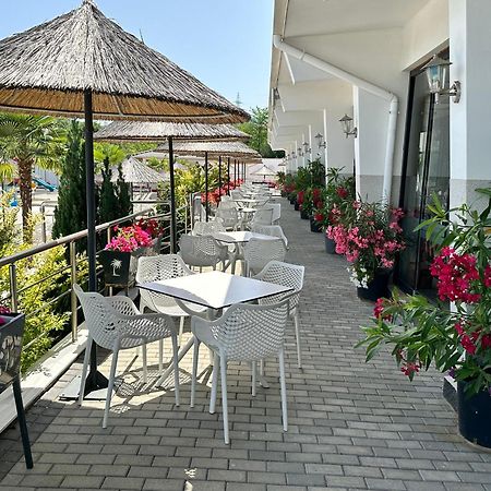 Хотел Аквафантази Кърджали Екстериор снимка